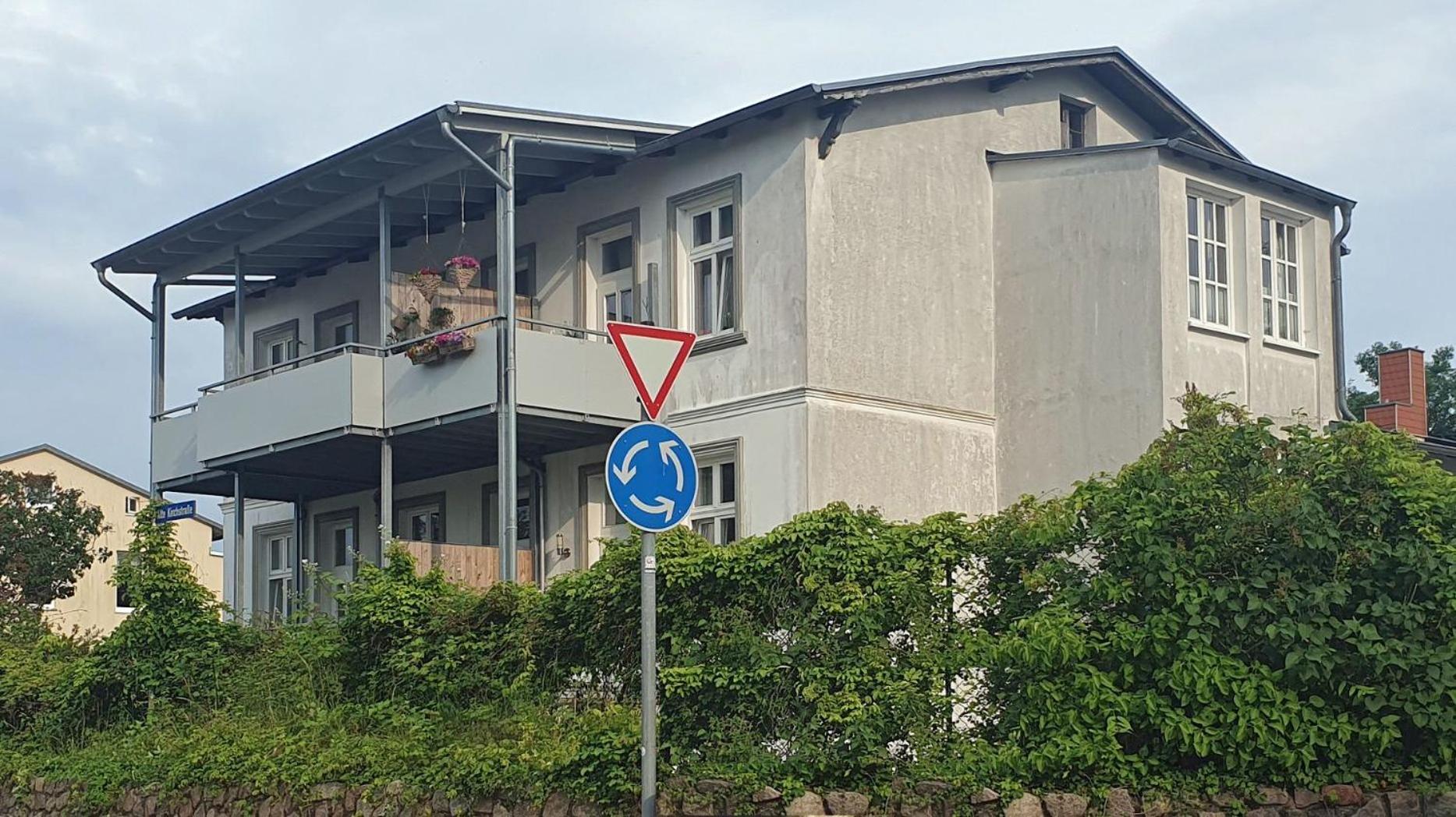 Ferienwohnungen Im Ostseebad Goehr 괴렌 외부 사진